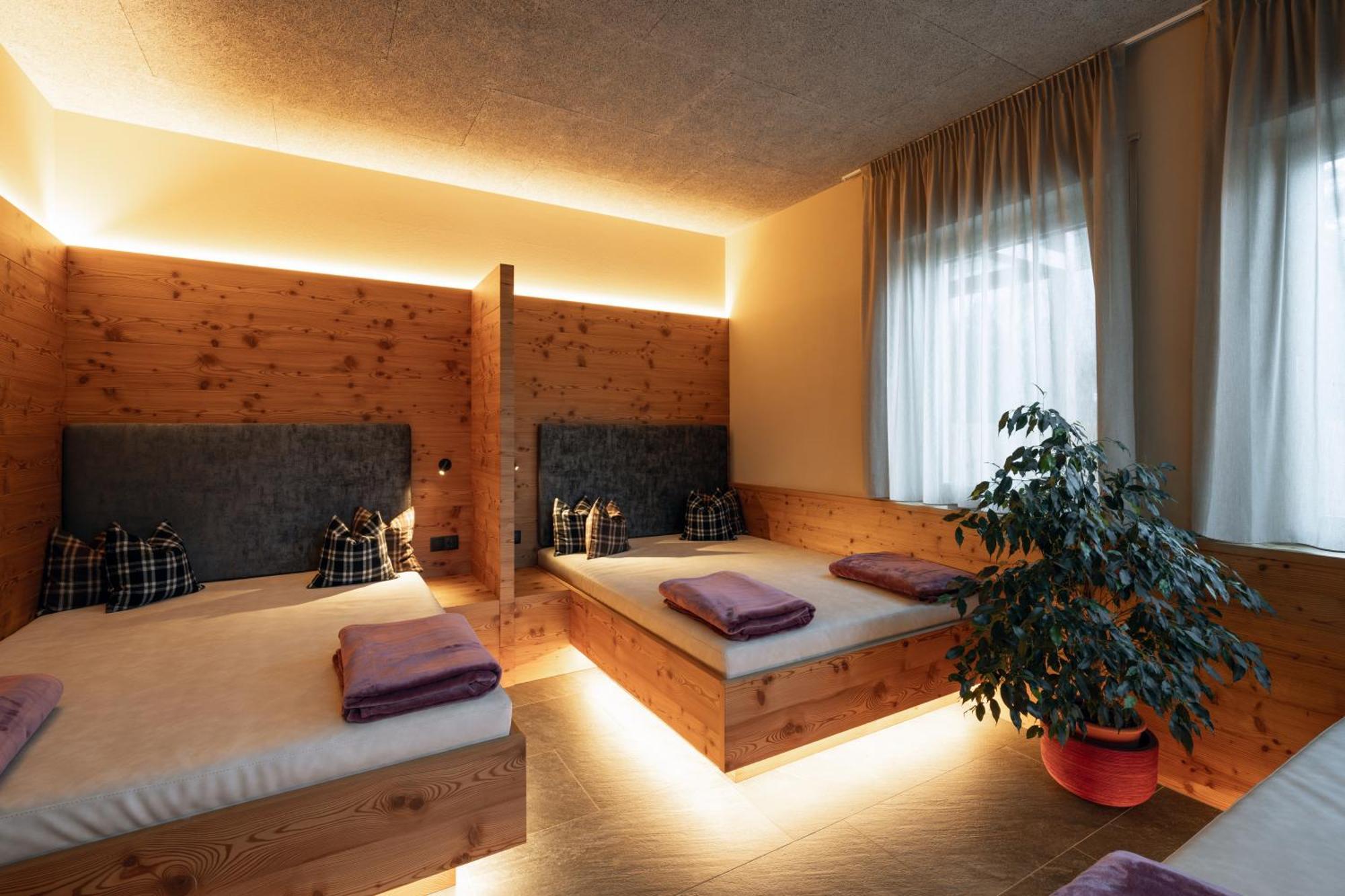 Residence Erika - Apartments, Breakfast & Sauna Siusi Exterior foto